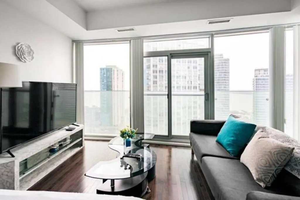 Downtown Suite By Unionstationscotiaarena location