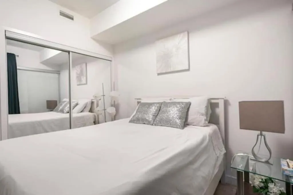 Apartment Downtown Suite By Unionstationscotiaarena Toronto
